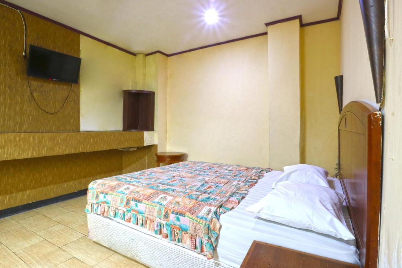 King Stone Hotel Mencil Extérieur photo